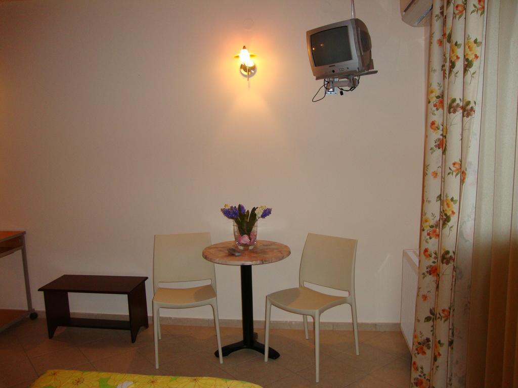 Bistola Guesthouse Vlakhokeraséa 外观 照片